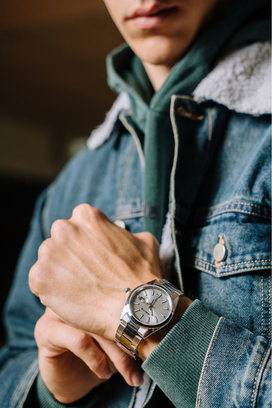 3GUYS Silver Stainless Steel Watch with Date Magnifier