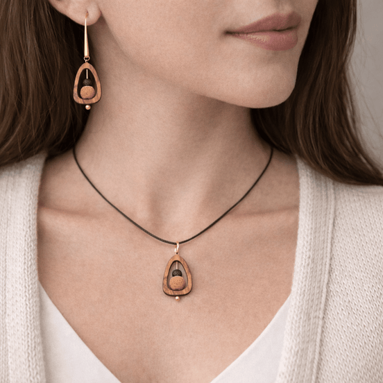 Handmade Cretan Olive Wood Necklace & Earrings – Minimal Beads