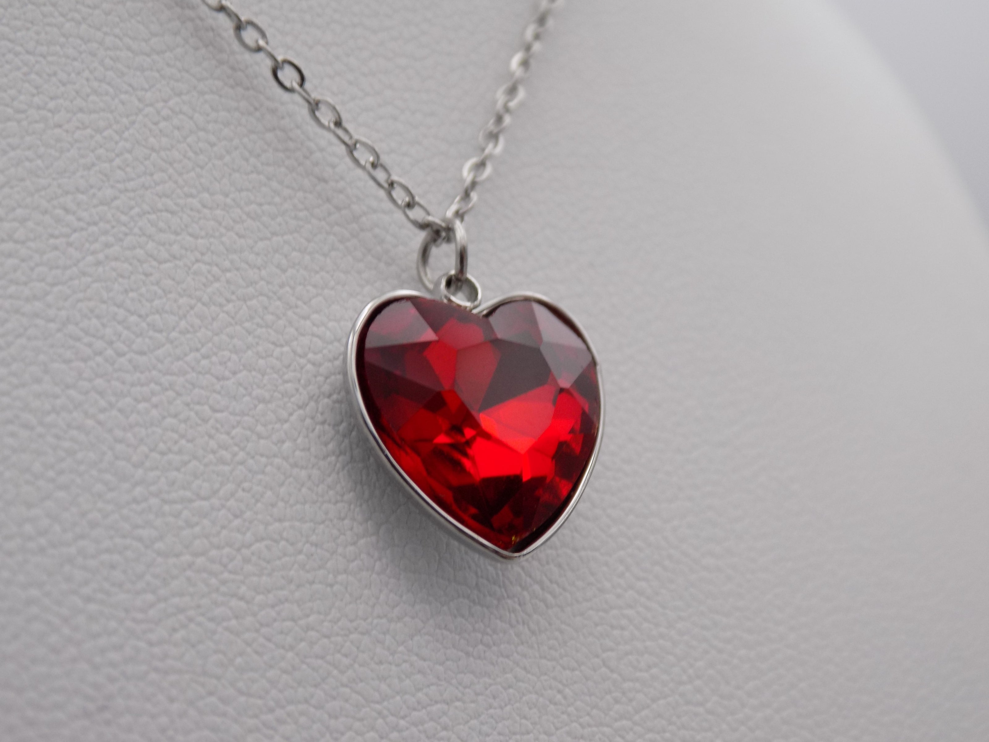 Ruby-Red Heart Crystal Pendant Necklace – Silver Tone Stainless Steel