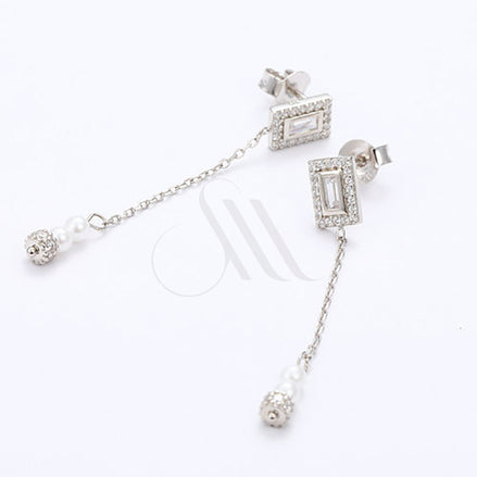 Ohrhänger mit Kette, Baguette- und Halo-Elementen aus Sterlingsilber