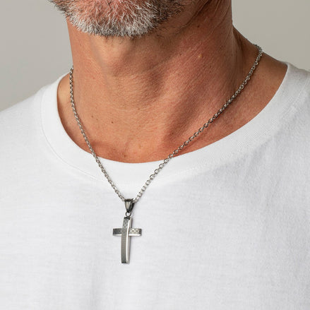 LOTUS | Herren-Edelstahlkreuz mit schwarzem Karbon-Detail